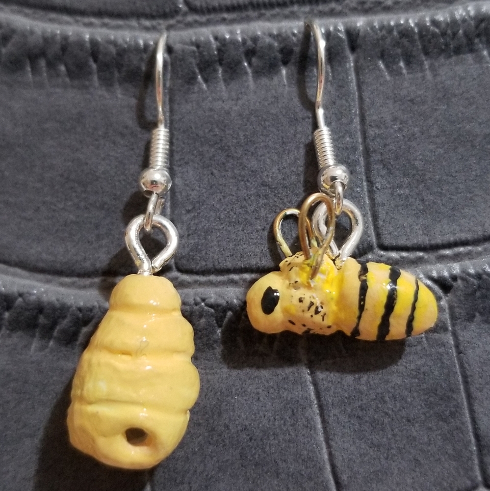 Honey bee earrings